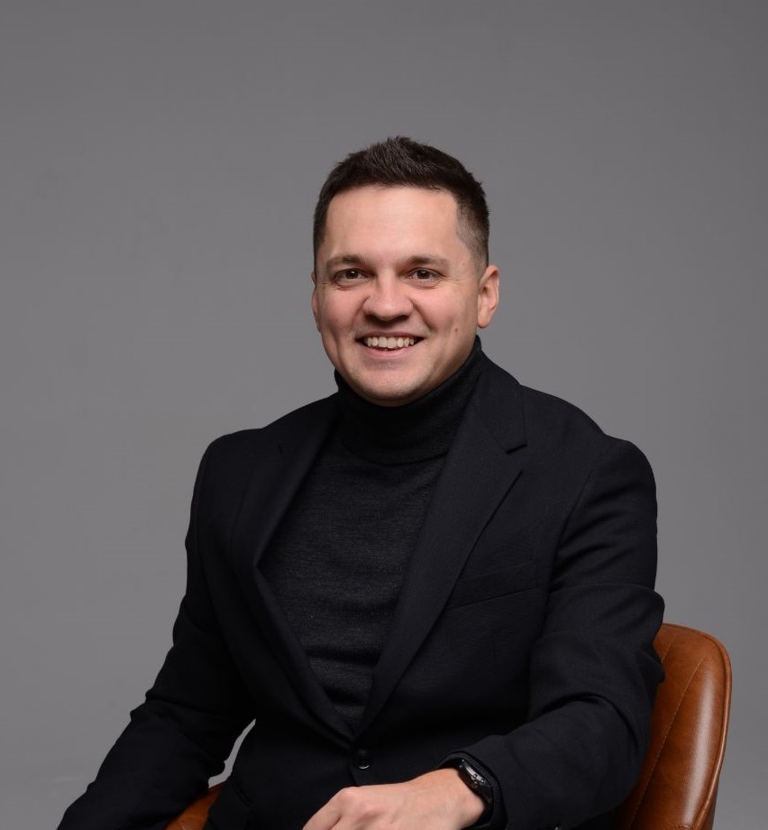 Александр Шестаков