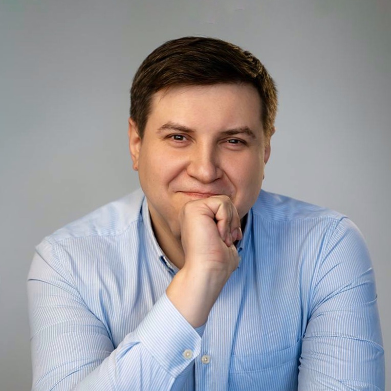 Сергей Максименко