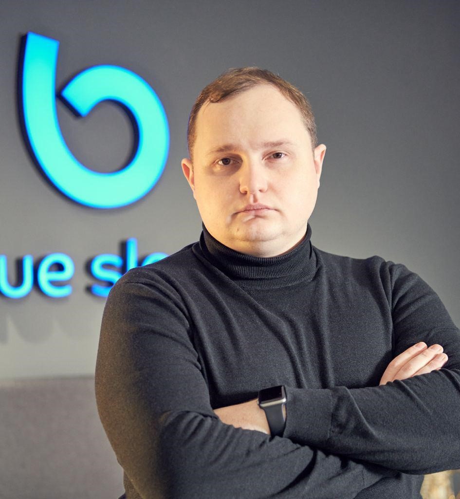 Александр Петров